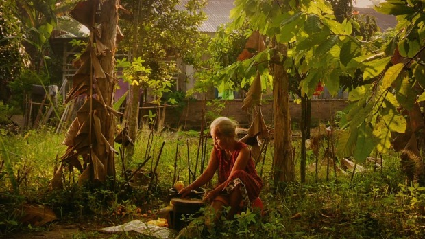 Rohani, mother of Adi and Ramli, in 'The Look of Silence' (Final Cut for Real)