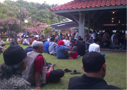 Public events showcasing governmental commitment to Islam are commonly held in Bandung, such as this regular ‘meet and greet’ between Islamic and political actors (Silaturahmi Ulama Umaro) held at the Mayoral residence - Agus Safei  Public events showcasing governmental commitment to Islam are commonly held in Bandung, such as this regular ‘meet and greet’ between Islamic and political actors (Silaturahmi Ulama Umaro) held at the Mayoral residence - Agus Safei